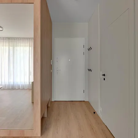 Nadmorski Dwor - Przy Plazy 格但斯克