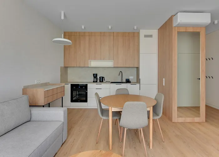 Nadmorski Dwor - Przy Plazy