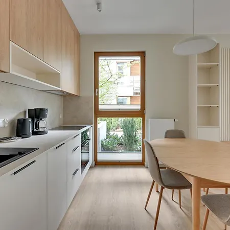 Nadmorski Dwor - Przy Plazy